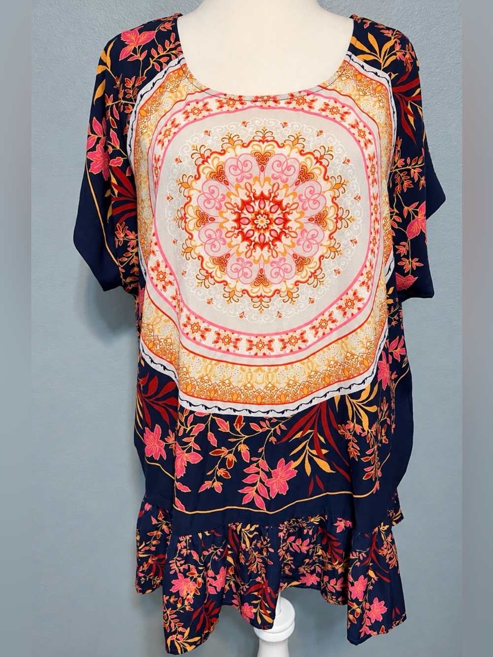 Umgee Medallion Floral Tunic Top Navy Boho Ruffle Hem Oversized Dolman Medium